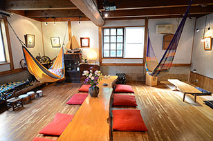 hammock in lounge